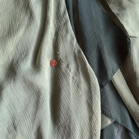 Solitaire green handkerchief hemline midi dress size medium - Picture 7 of 11